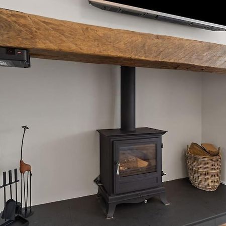 White Cottage Stunning Contemporary 2 Bedroom 2 Ensuite Annex With Hot Tub Plymouth Buitenkant foto
