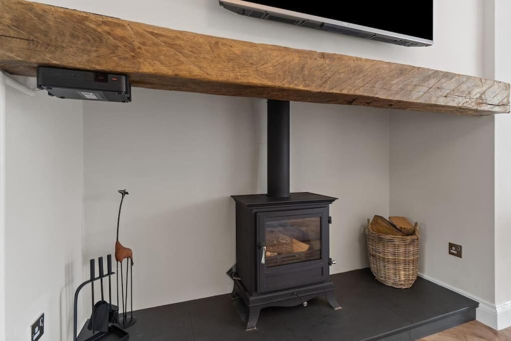 White Cottage Stunning Contemporary 2 Bedroom 2 Ensuite Annex With Hot Tub Plymouth Buitenkant foto