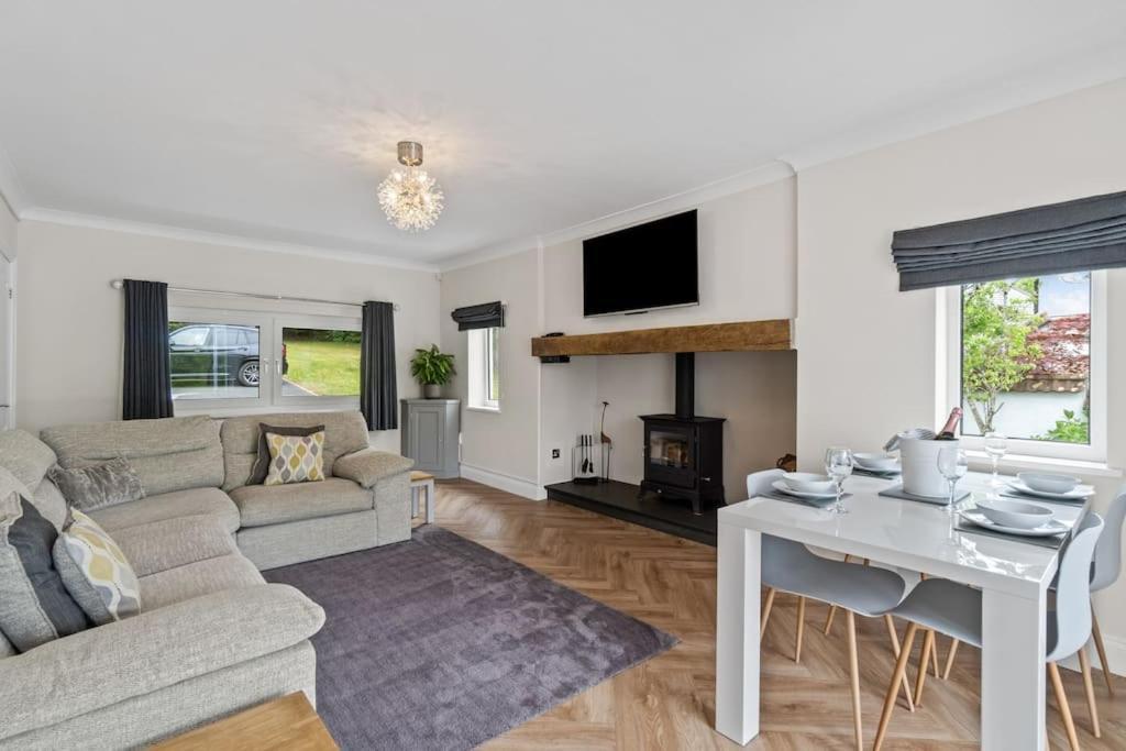 White Cottage Stunning Contemporary 2 Bedroom 2 Ensuite Annex With Hot Tub Plymouth Buitenkant foto